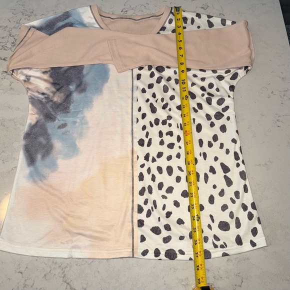 NWOT-Stylish Mixed Print Leopard and Beige Long Sleeve Top Size Large - Picture 7 of 9